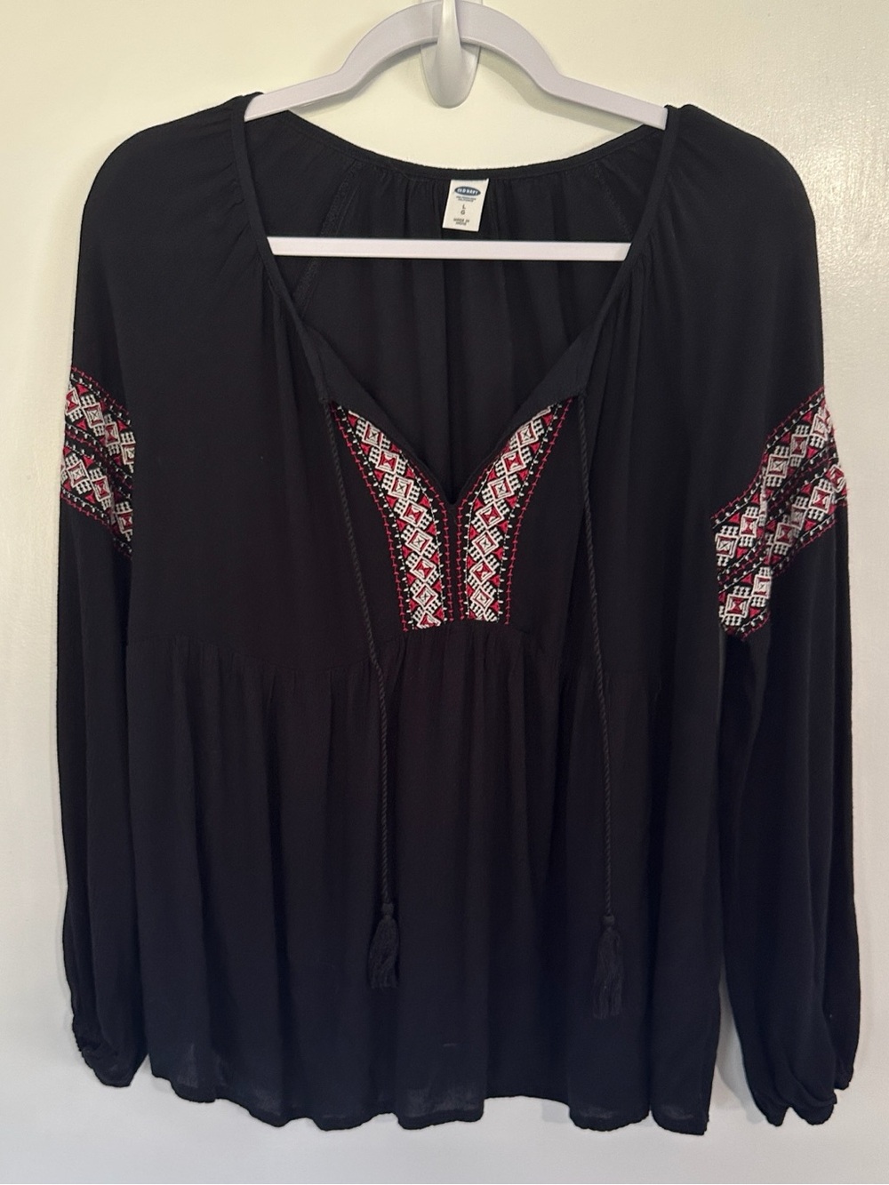 Old Navy Black Boho Tunic with Red and White Embroidery Size Large